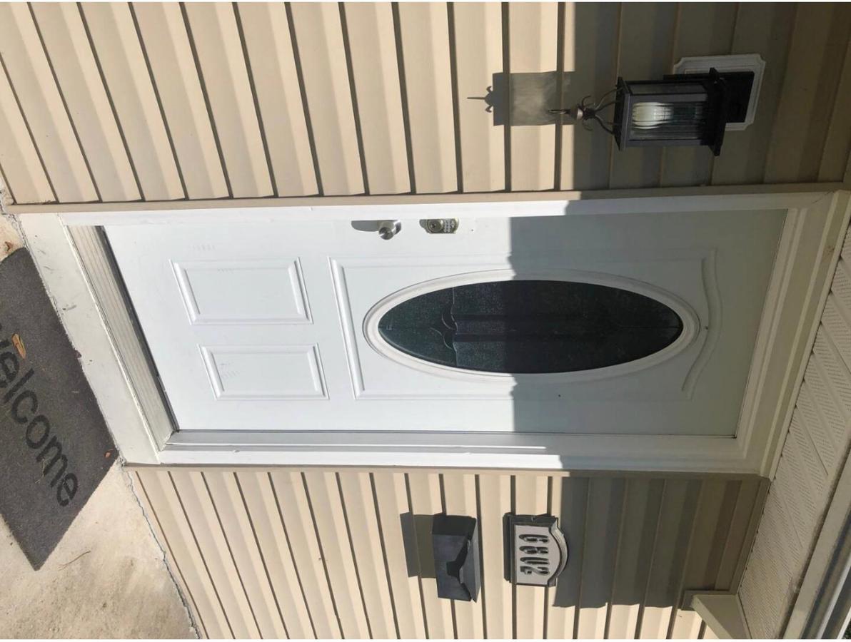 Aloha Homestay Falls Church Exterior photo